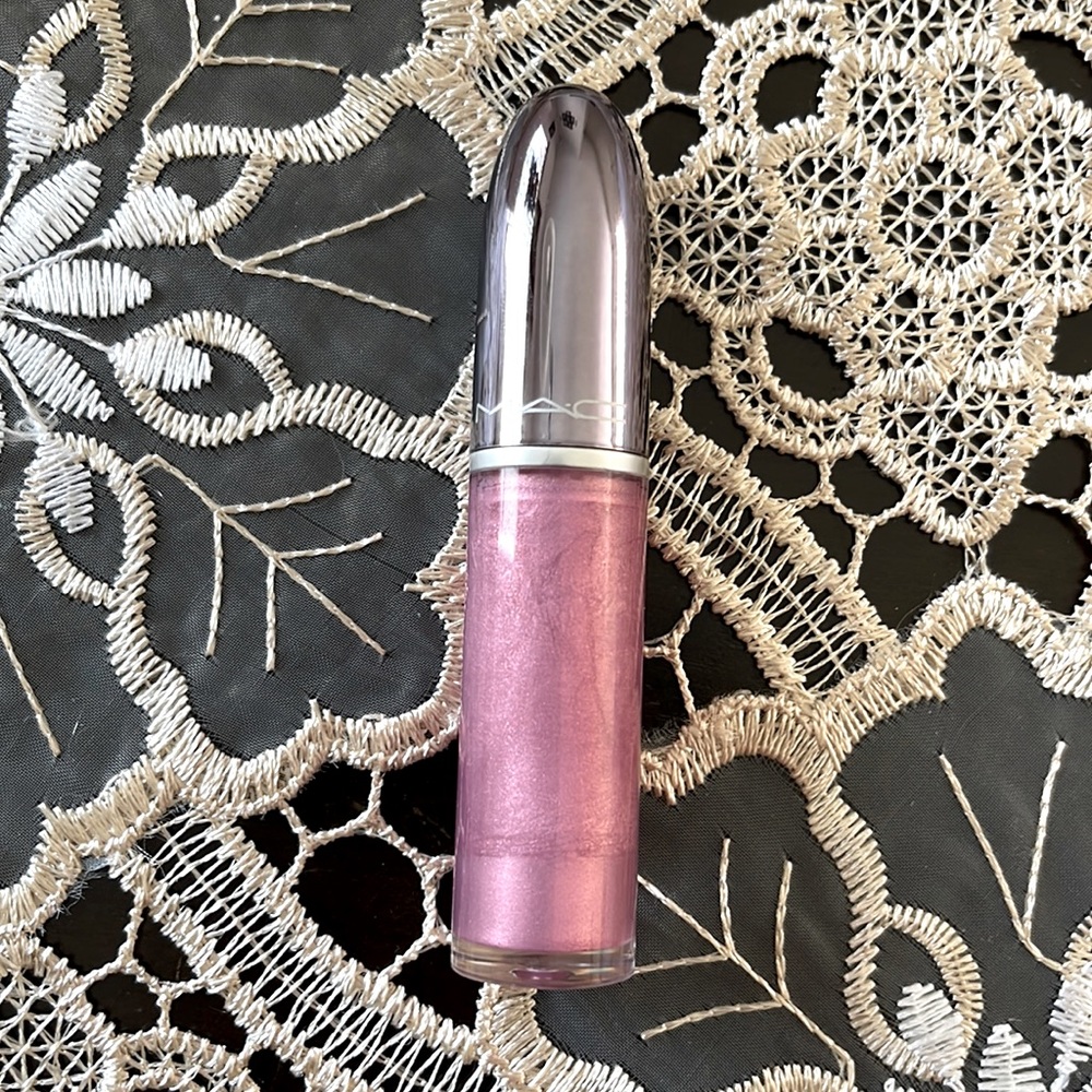 New MAC cosmetics DANCE ALL NIGHT color